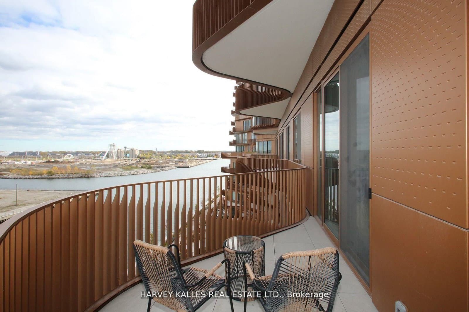 155 Merchants' Wharf Avenue, Unit 701 thumbnail 39