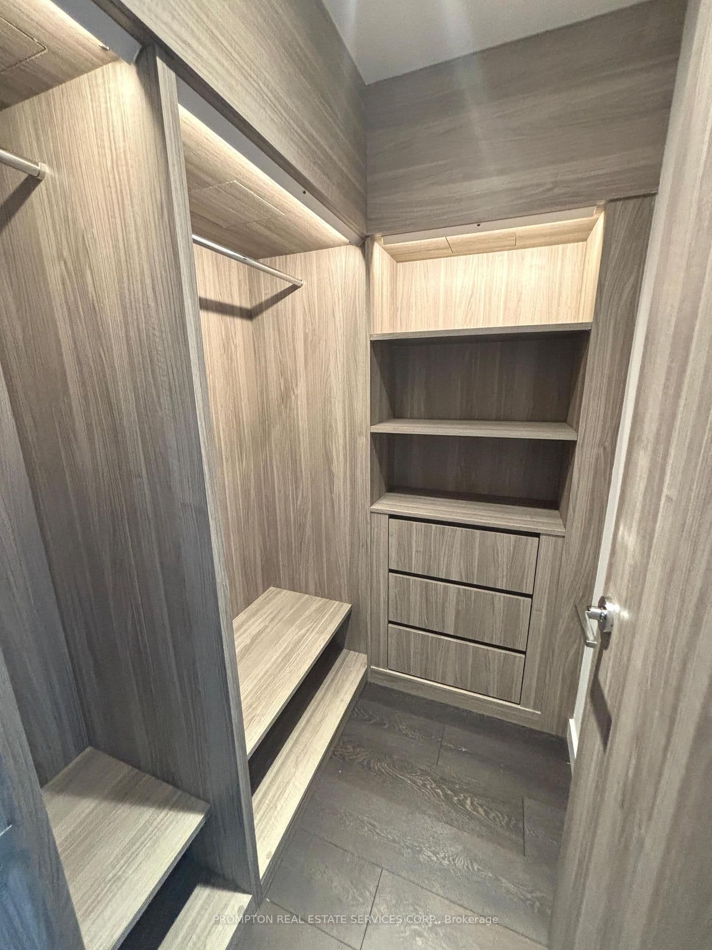 18 Esther Shiner Boulevard, Unit 733 thumbnail 19