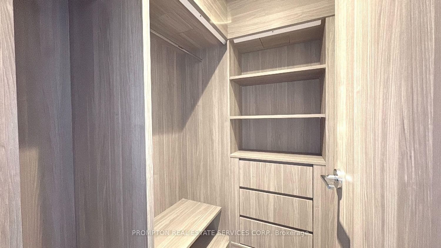 18 Esther Shiner Boulevard, Unit 733 thumbnail 20