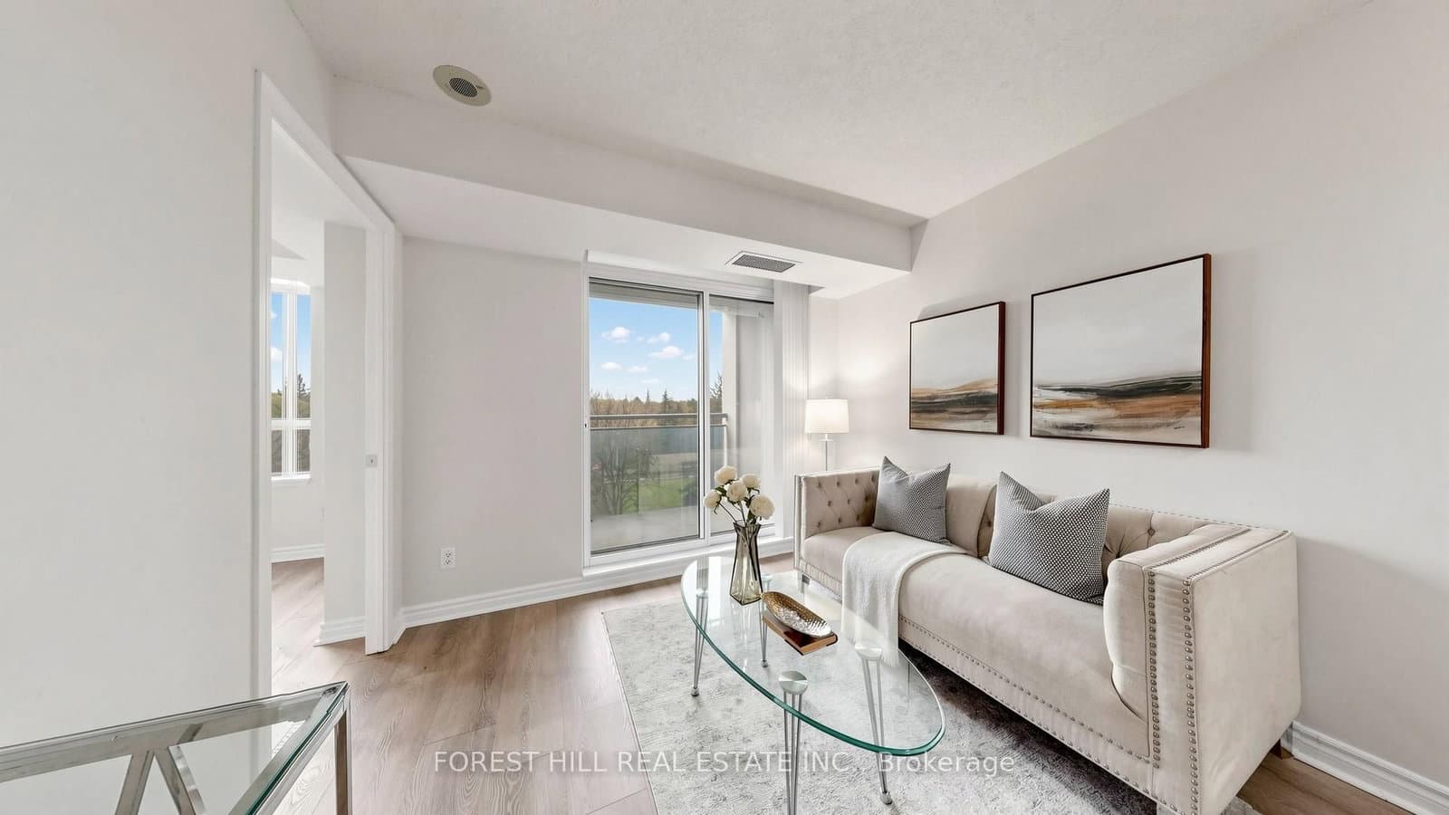 153 Beecroft Road, Unit 703 thumbnail 14