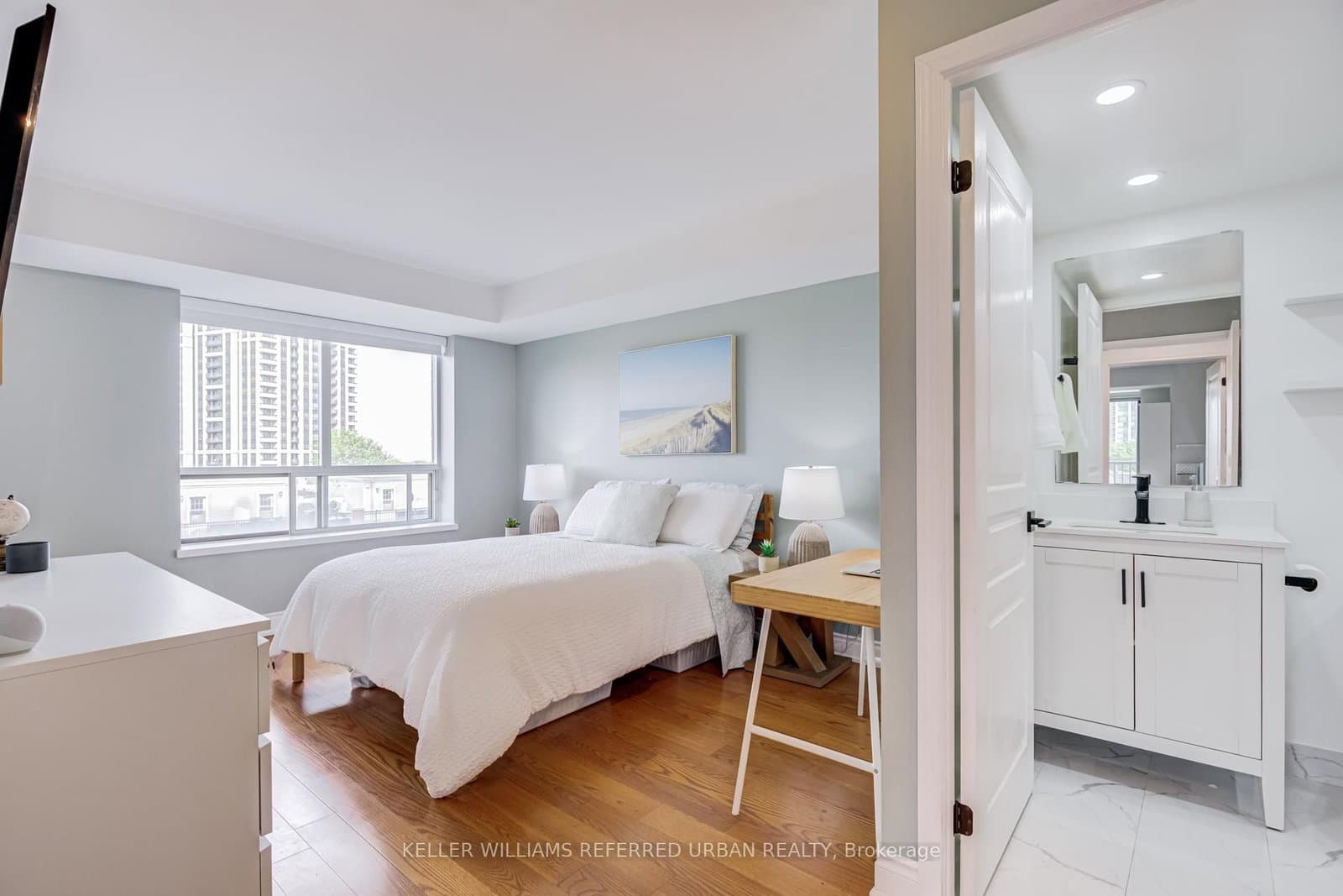 55 Harrison Garden Boulevard, Unit 510 thumbnail 29