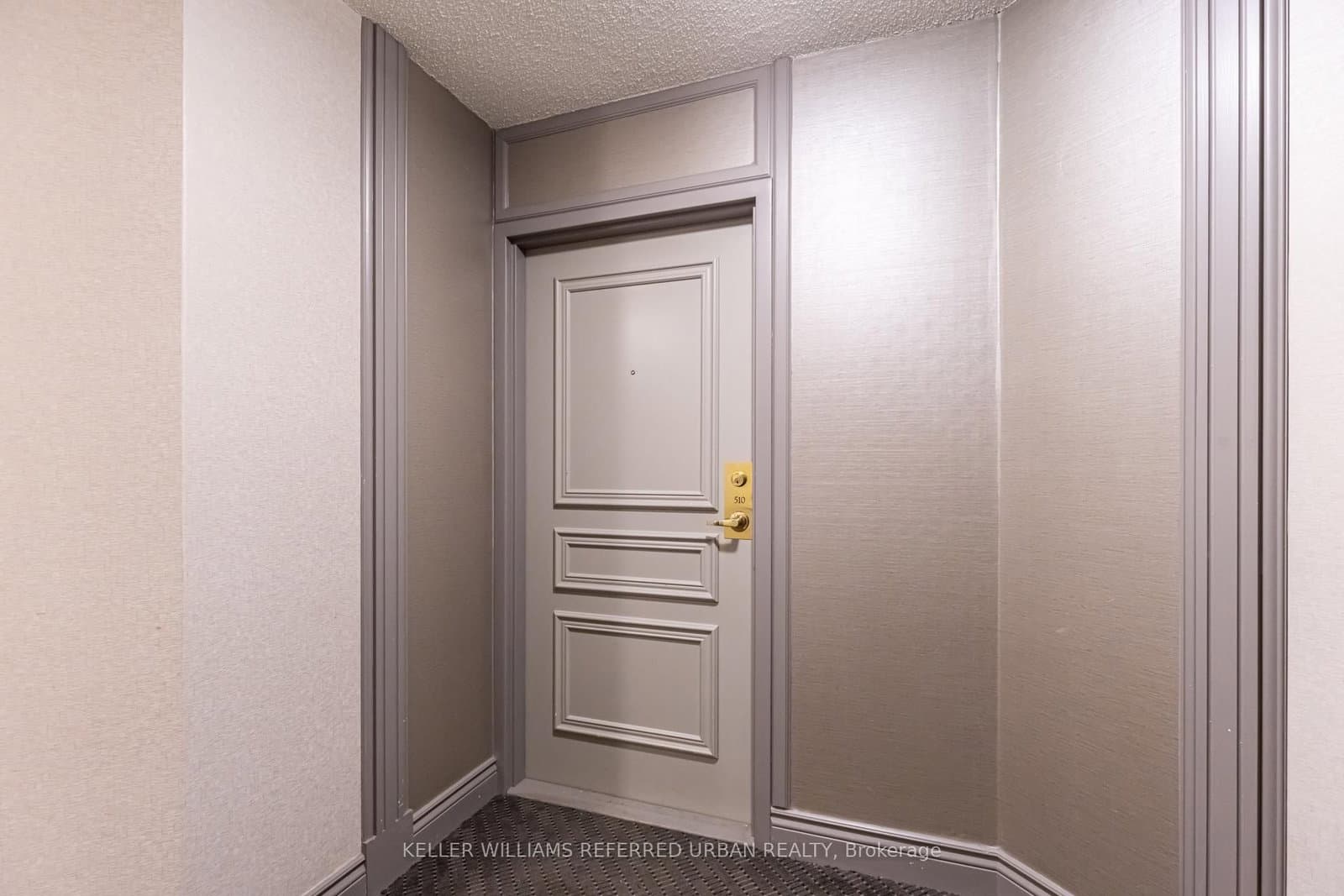 55 Harrison Garden Boulevard, Unit 510 thumbnail 46