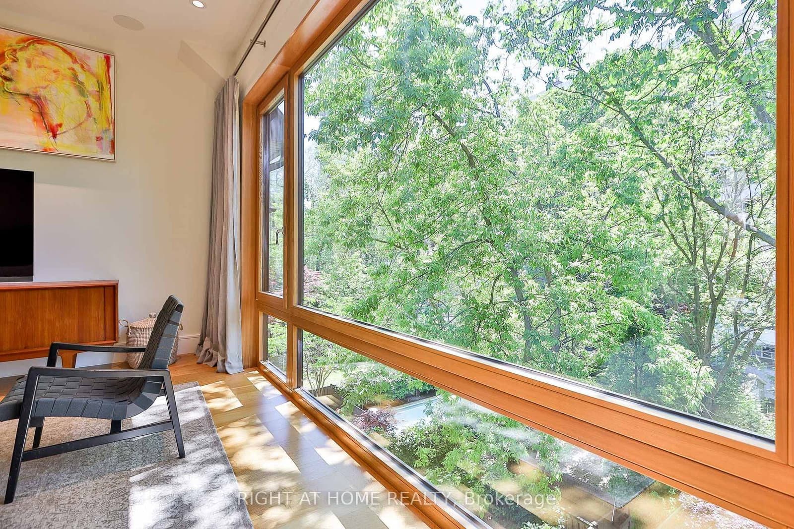 71 Heath Street W thumbnail 18