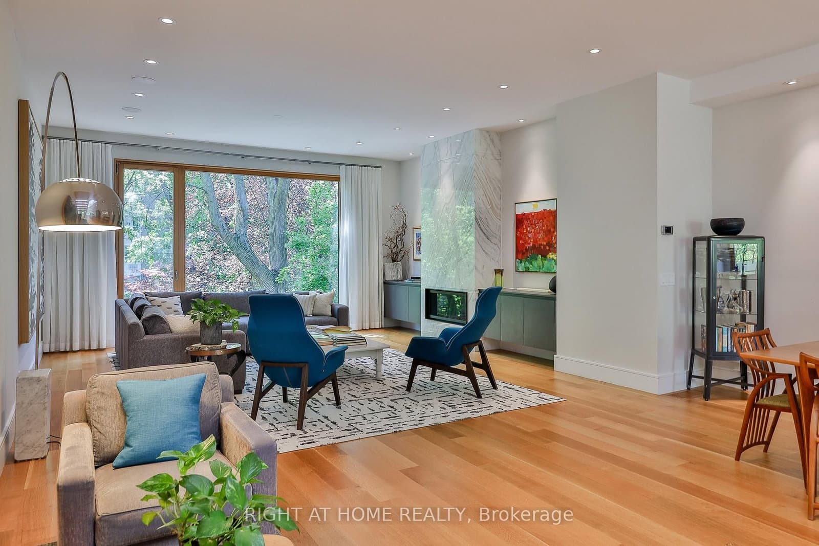 71 Heath Street W thumbnail 2