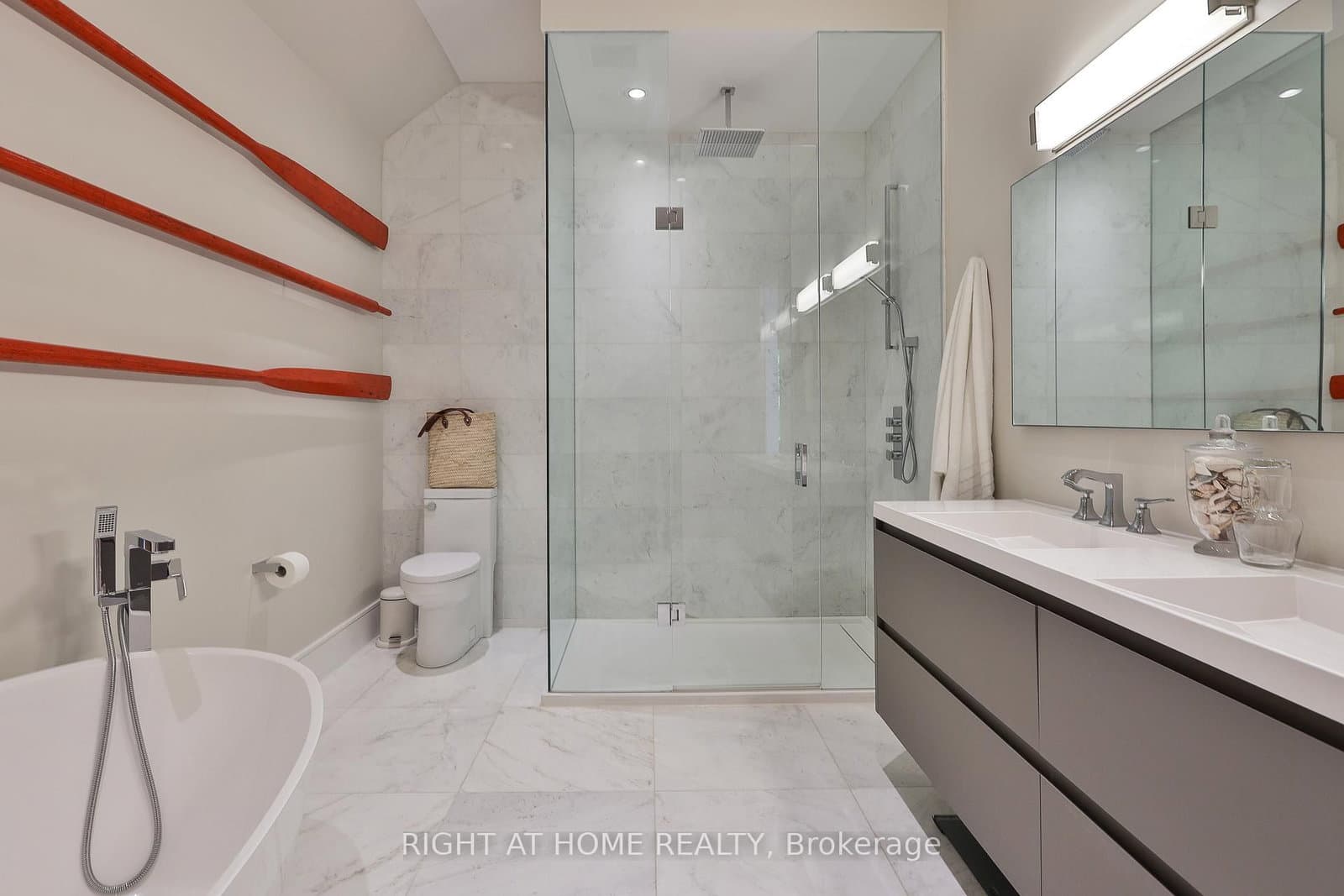 71 Heath Street W thumbnail 20