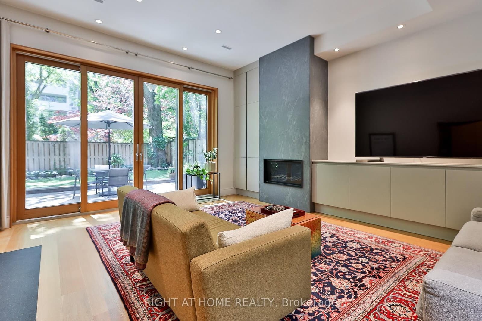 71 Heath Street W thumbnail 31