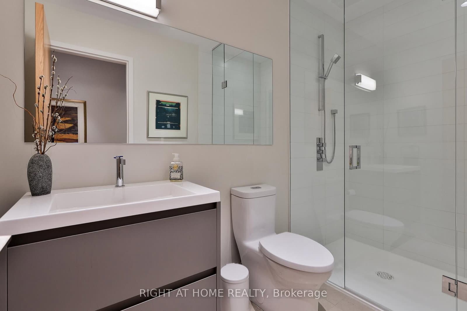 71 Heath Street W thumbnail 38