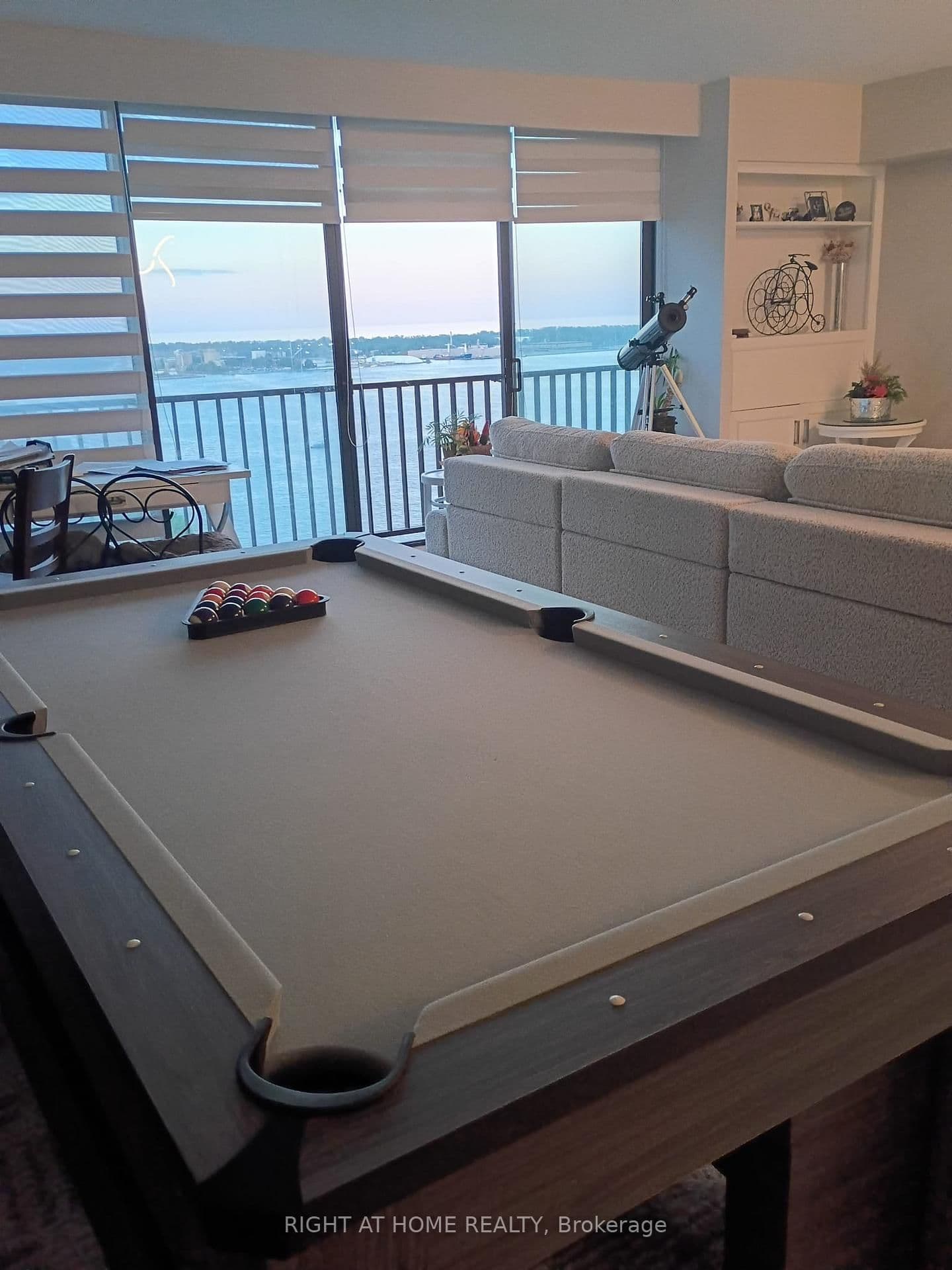 33 Harbour Square, Unit 2407 thumbnail 2