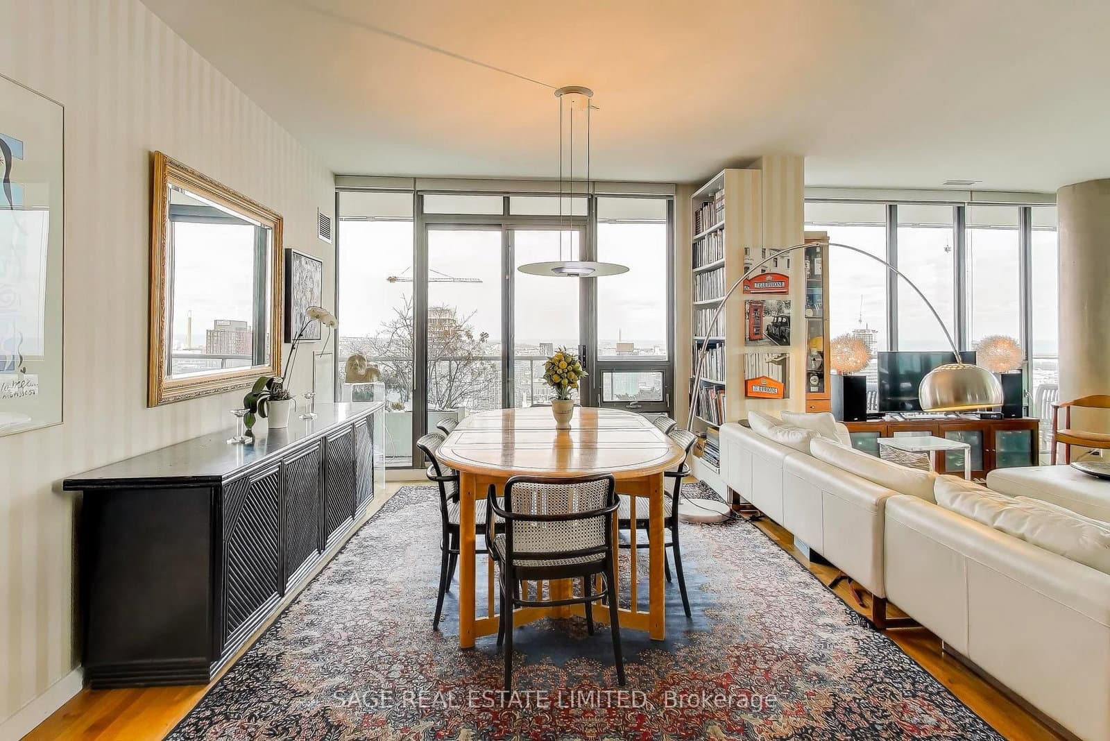 33 Lombard Street, Unit 4004 thumbnail 11