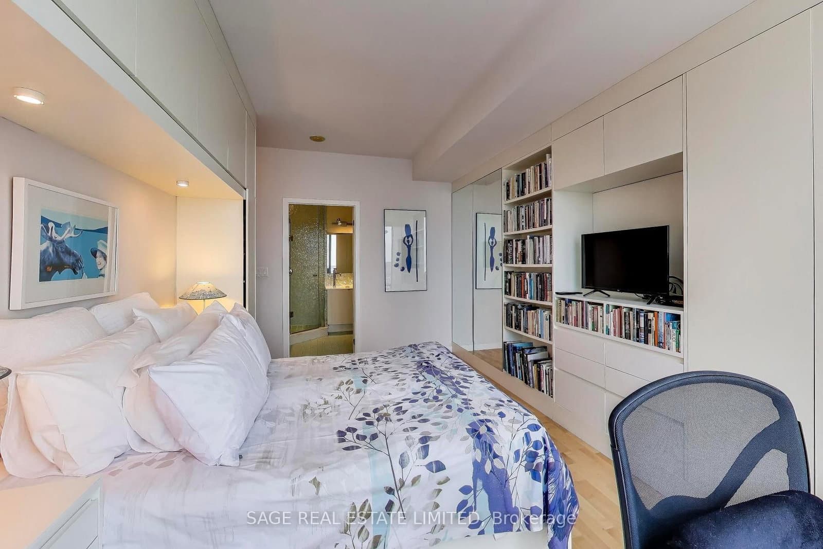 33 Lombard Street, Unit 4004 thumbnail 20