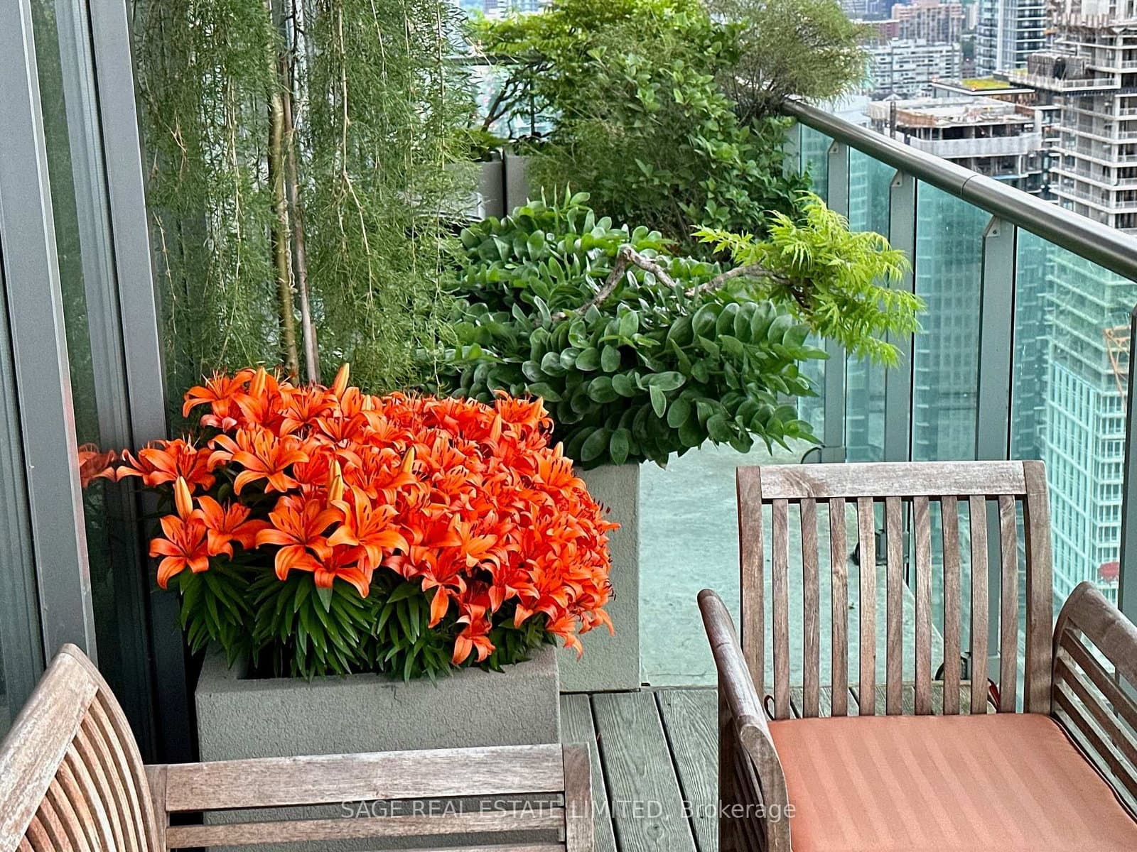 33 Lombard Street, Unit 4004 thumbnail 31