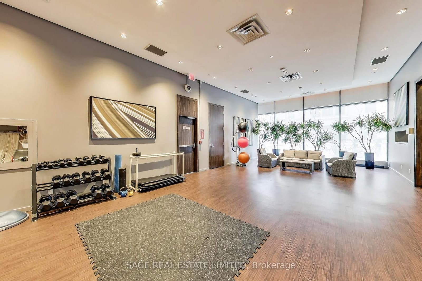33 Lombard Street, Unit 4004 thumbnail 37