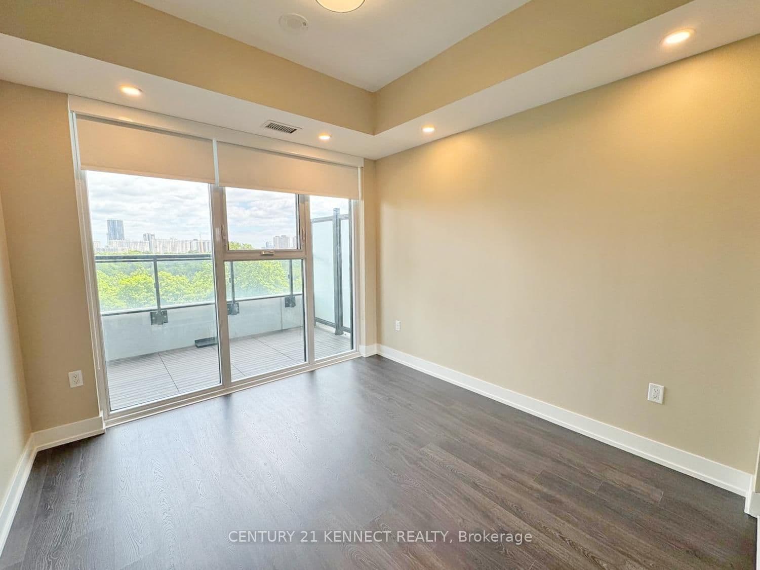 30 Inn On The Park Drive, Unit 706 thumbnail 10