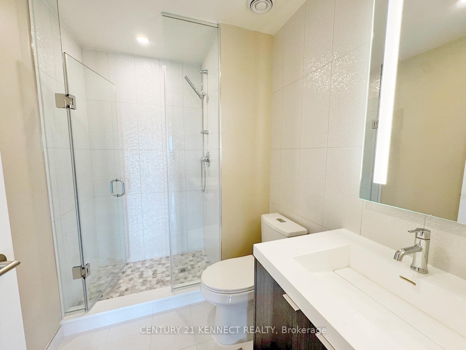 30 Inn On The Park Drive, Unit 706 thumbnail 20