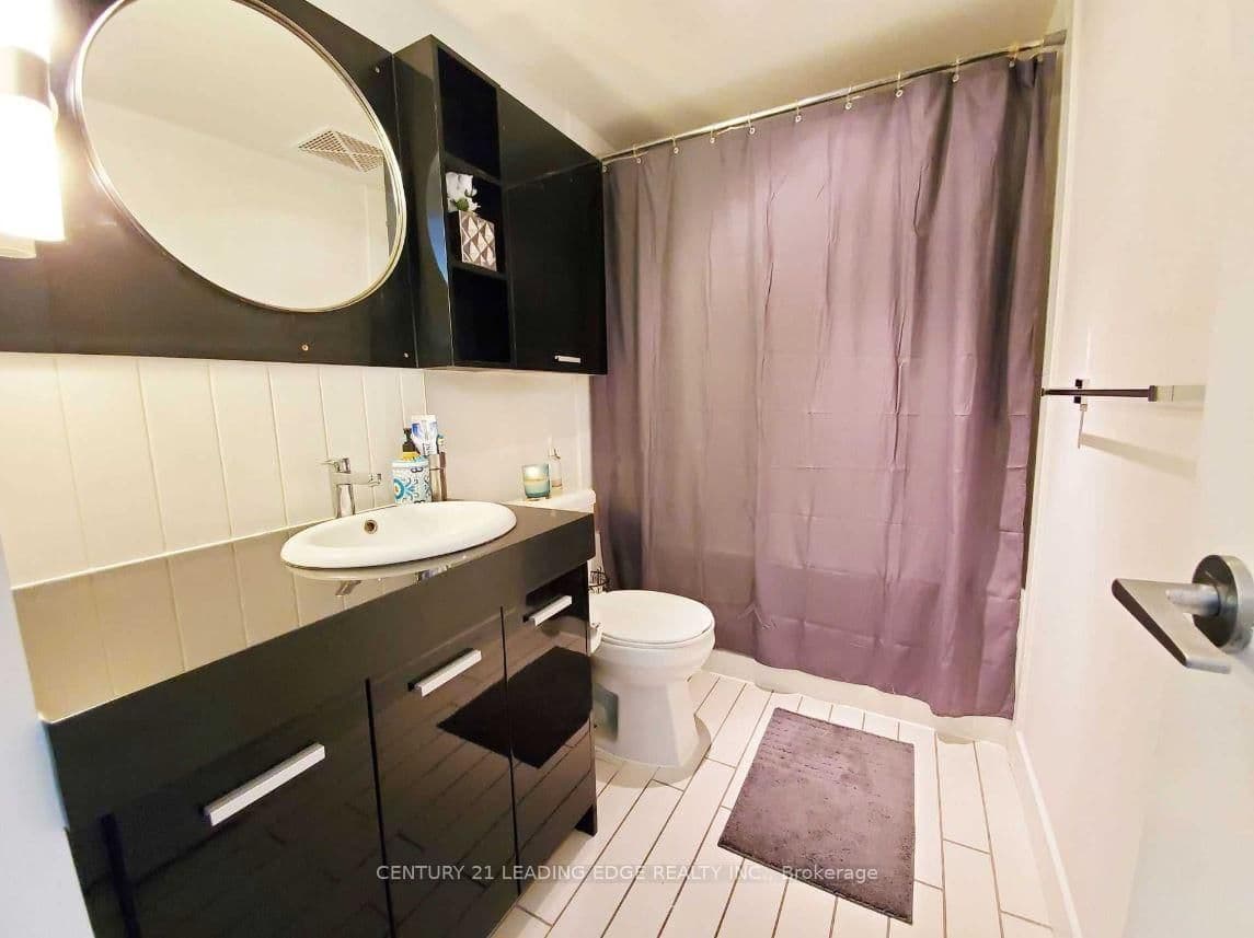 19 Singer Court, Unit 625 thumbnail 5