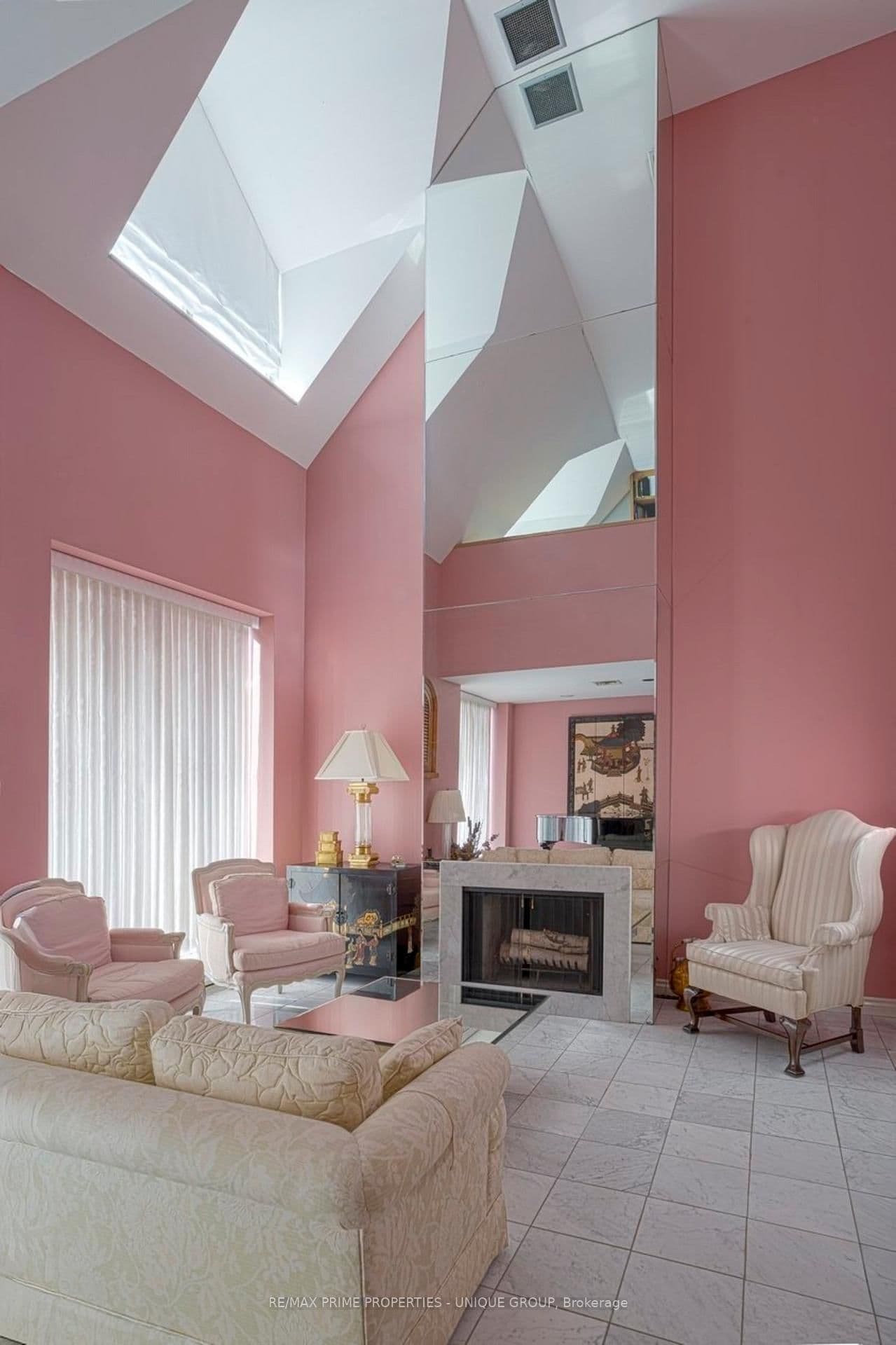 112 Scollard Street thumbnail 12
