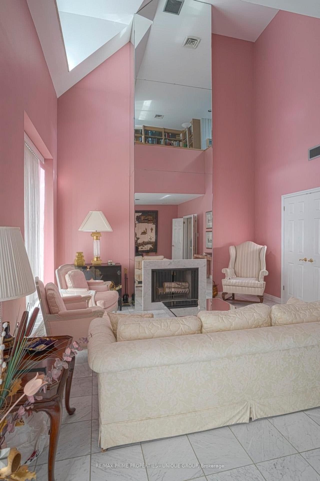 112 Scollard Street thumbnail 13