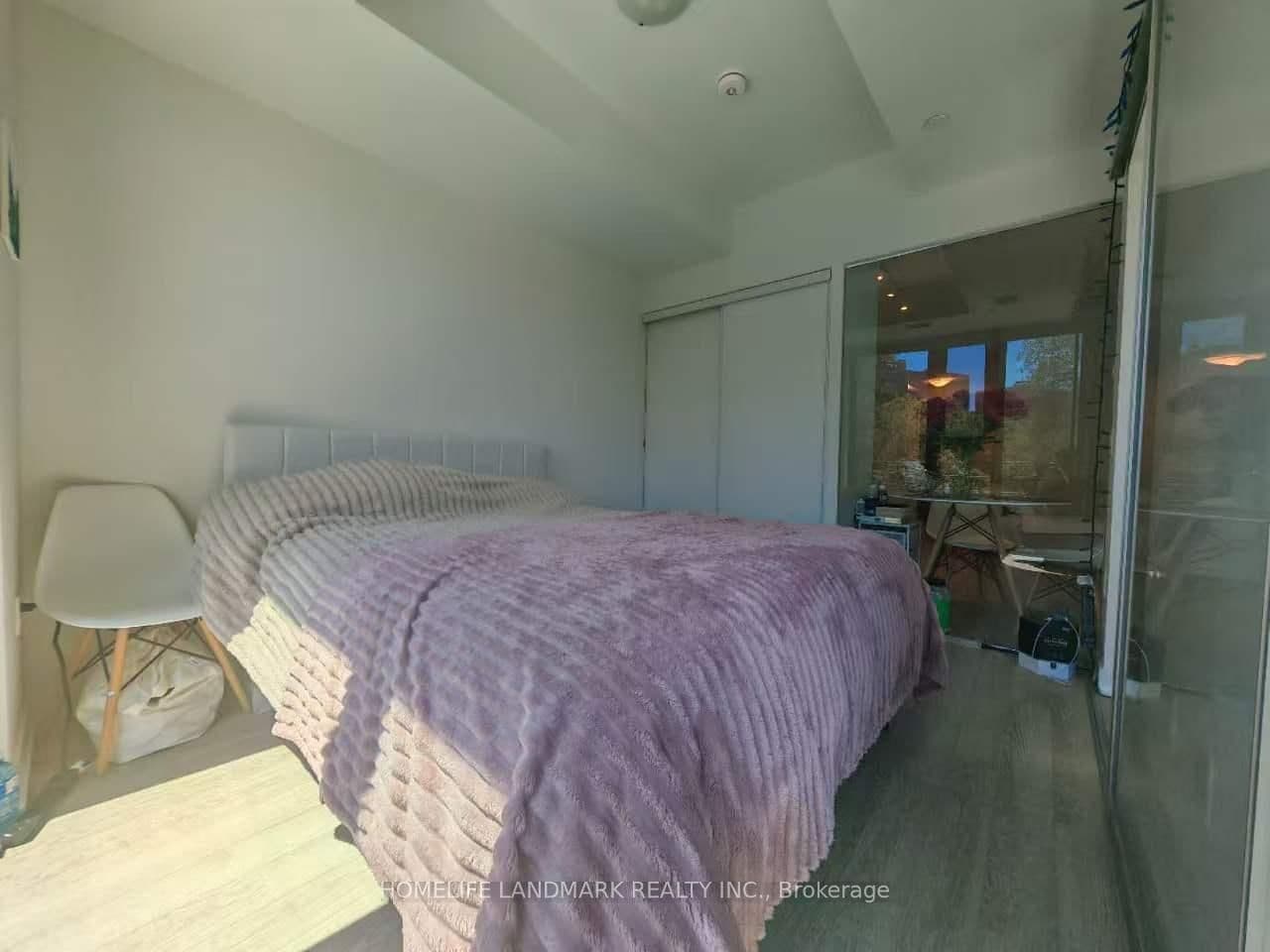 250 Lawrence Avenue W, Unit 310 thumbnail 8