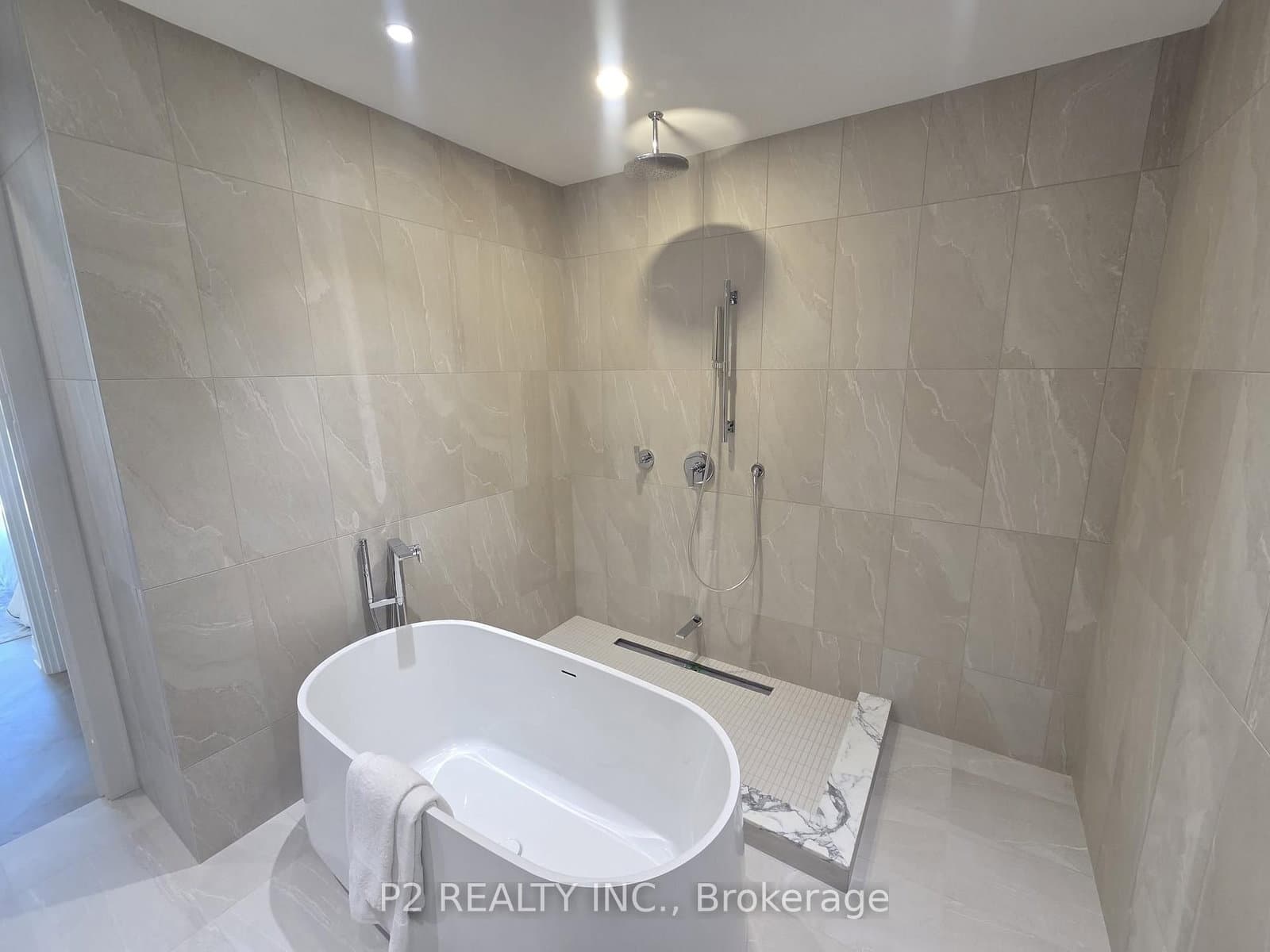 2 Forest Hill Road, Unit 102 thumbnail 17