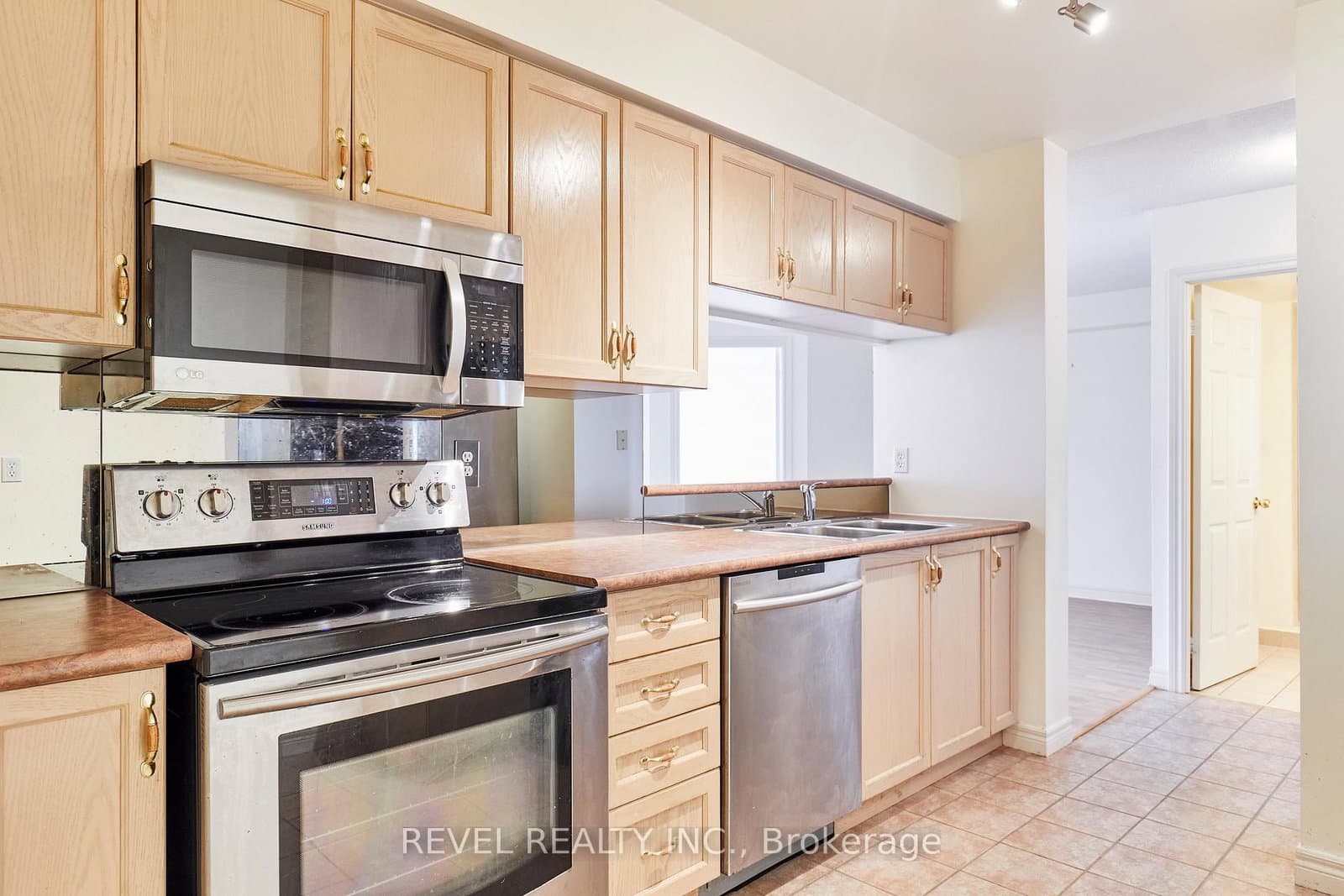 1700 Eglinton Avenue E, Unit 210 thumbnail 10