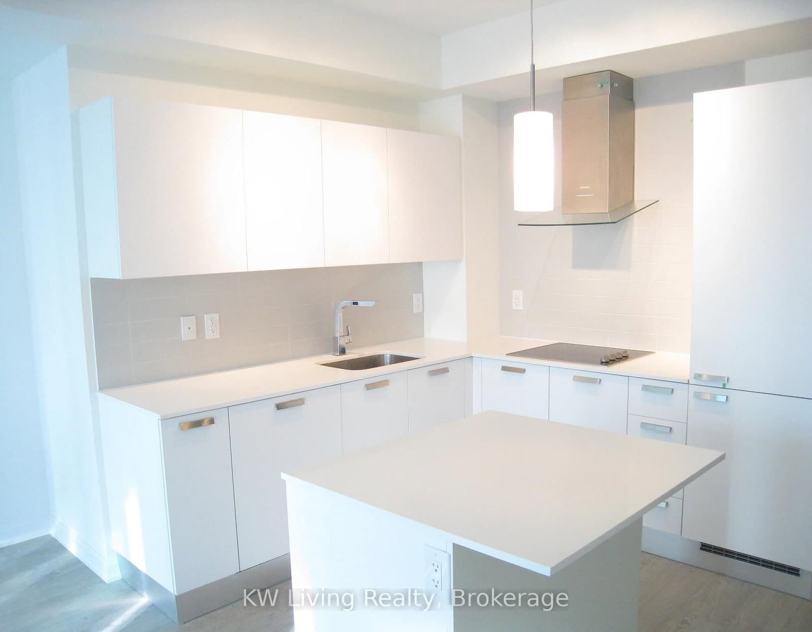 9 Bogert Avenue, Unit 1509 thumbnail 3