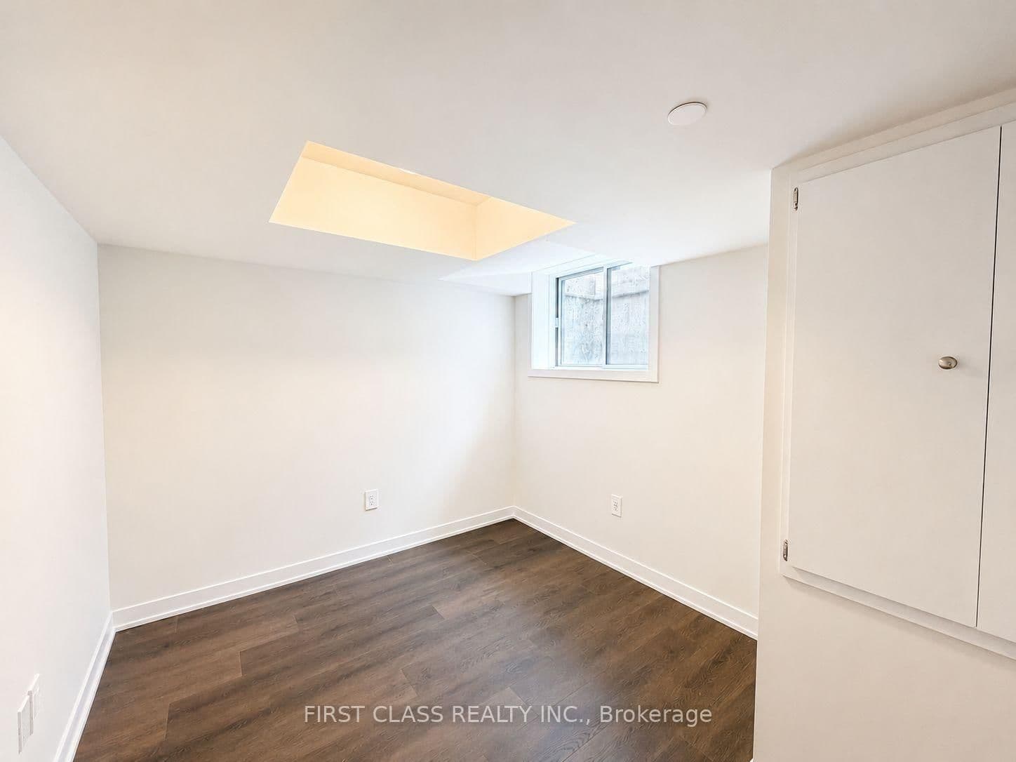 24 Green Garden Boulevard, Unit BSMT thumbnail 3