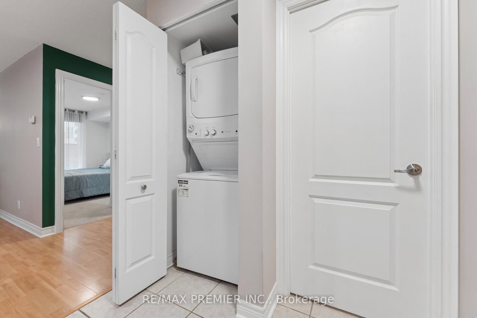 212 Eglinton Avenue E, Unit 307 thumbnail 16