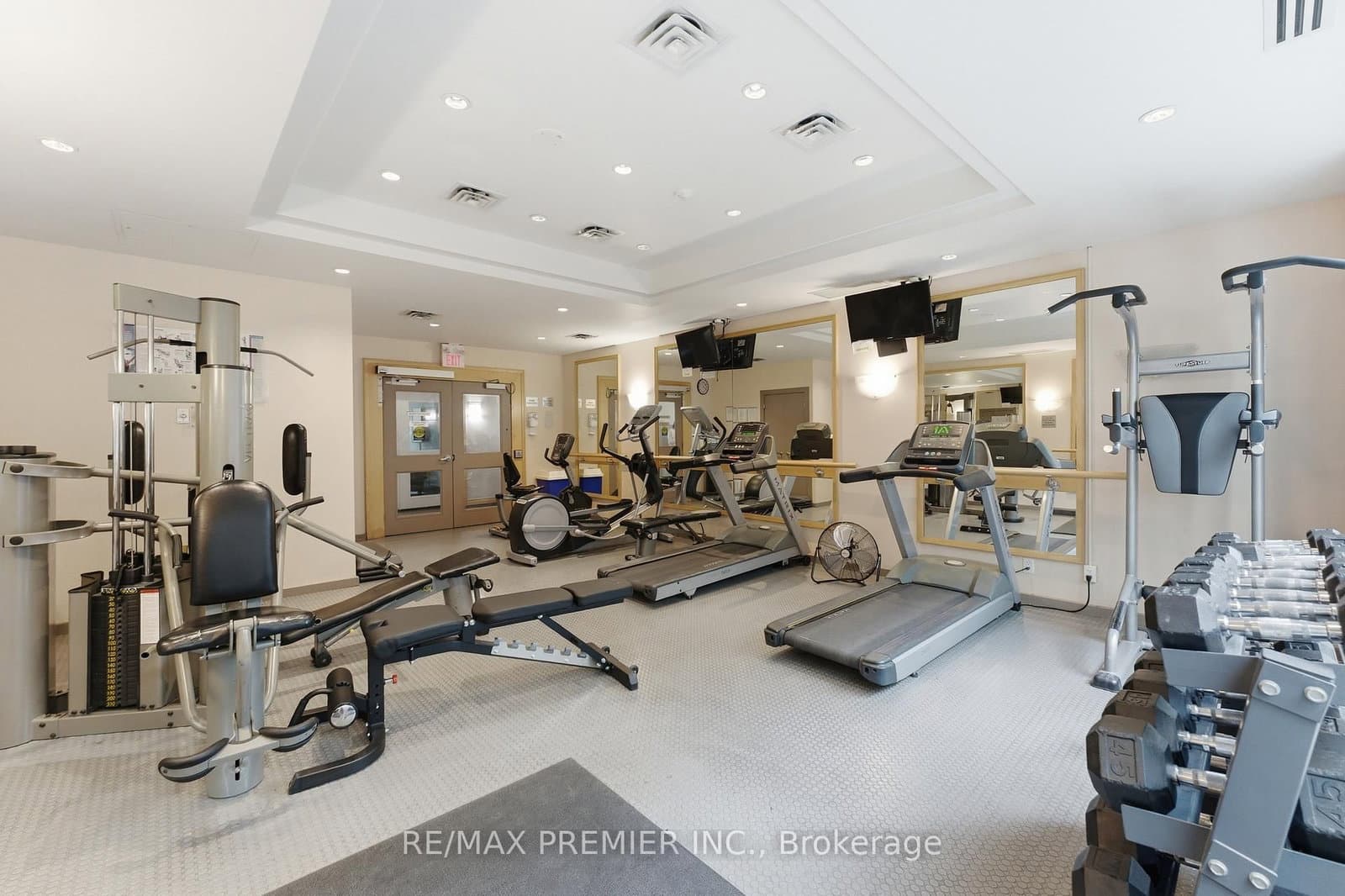 212 Eglinton Avenue E, Unit 307 thumbnail 17