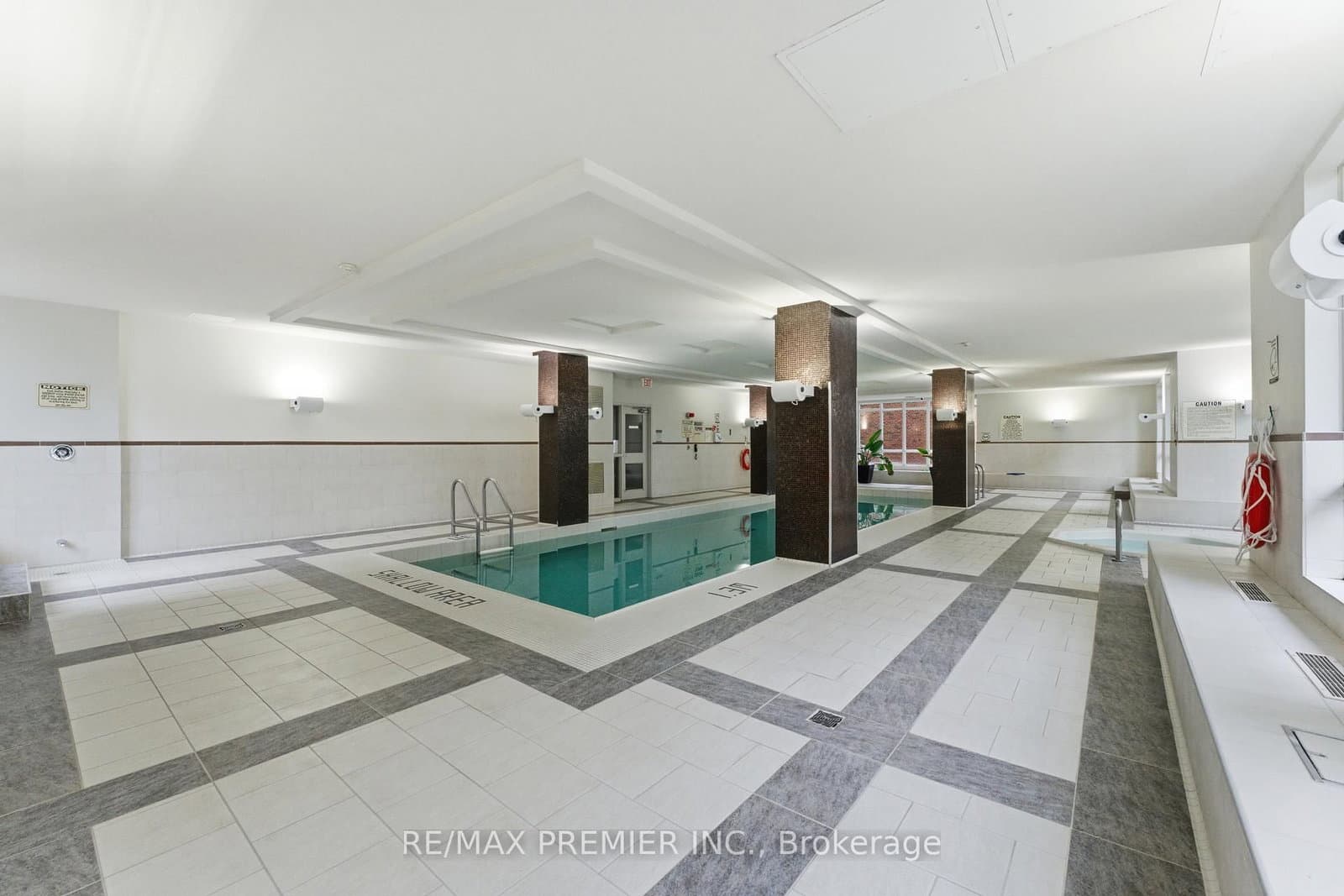 212 Eglinton Avenue E, Unit 307 thumbnail 19