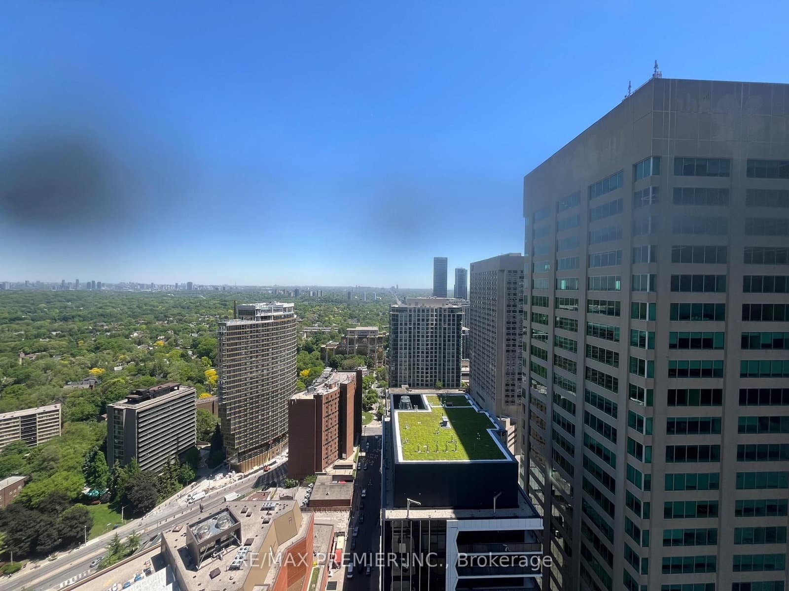8 Cumberland Street, Unit 3506 thumbnail 12