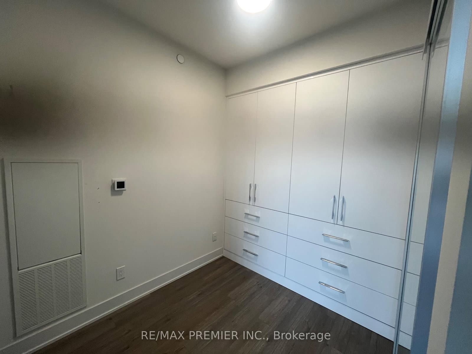 8 Cumberland Street, Unit 3506 thumbnail 22