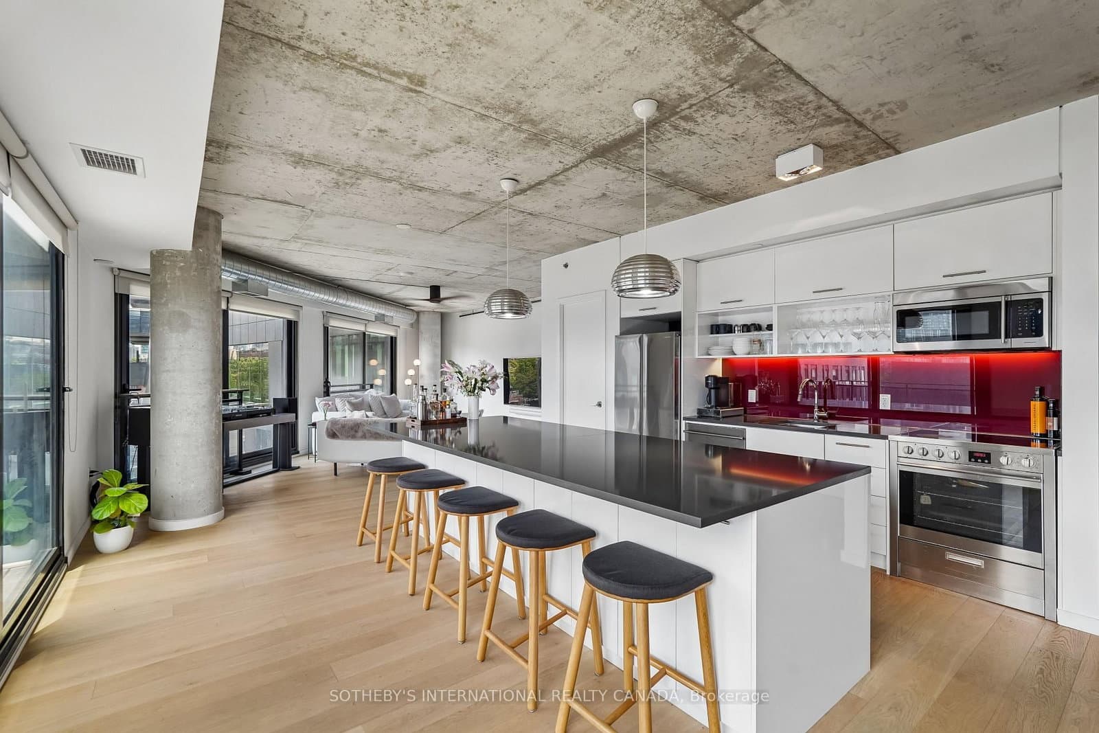 47 Lower River Street, Unit Ph39 - Image 1