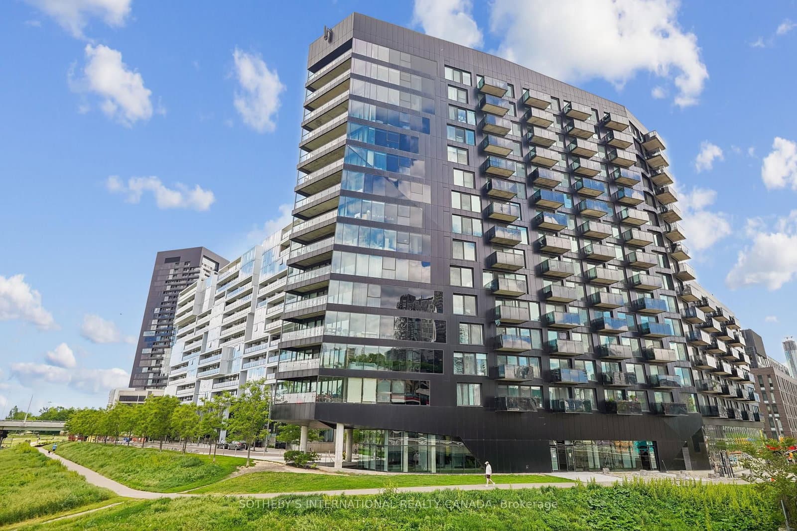 47 Lower River Street, Unit Ph39 thumbnail 37
