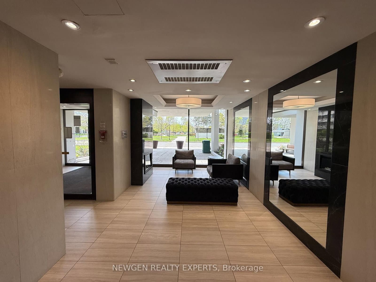 725 Don Mills Road, Unit 1903 thumbnail 2