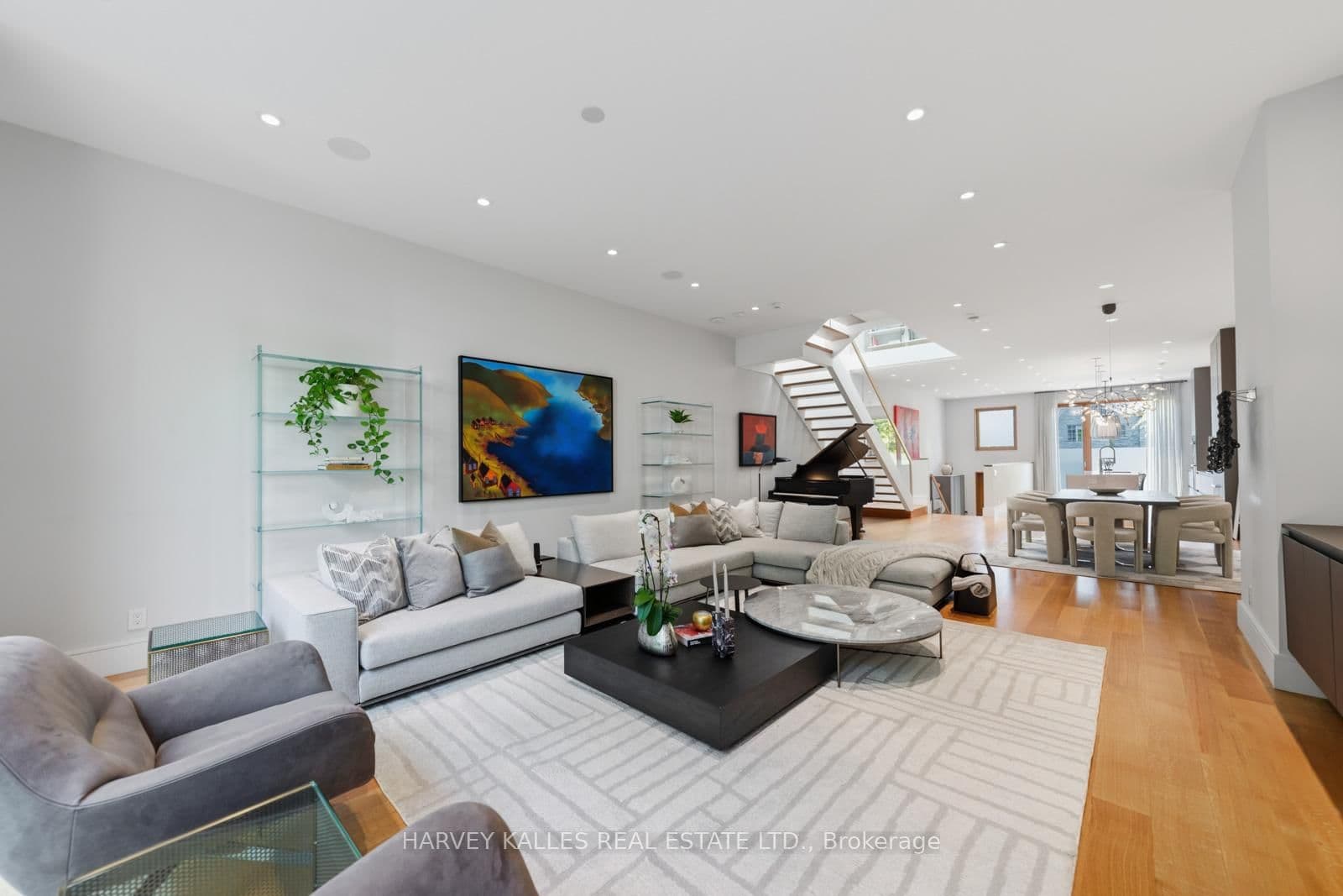 67 Heath Street W thumbnail 29
