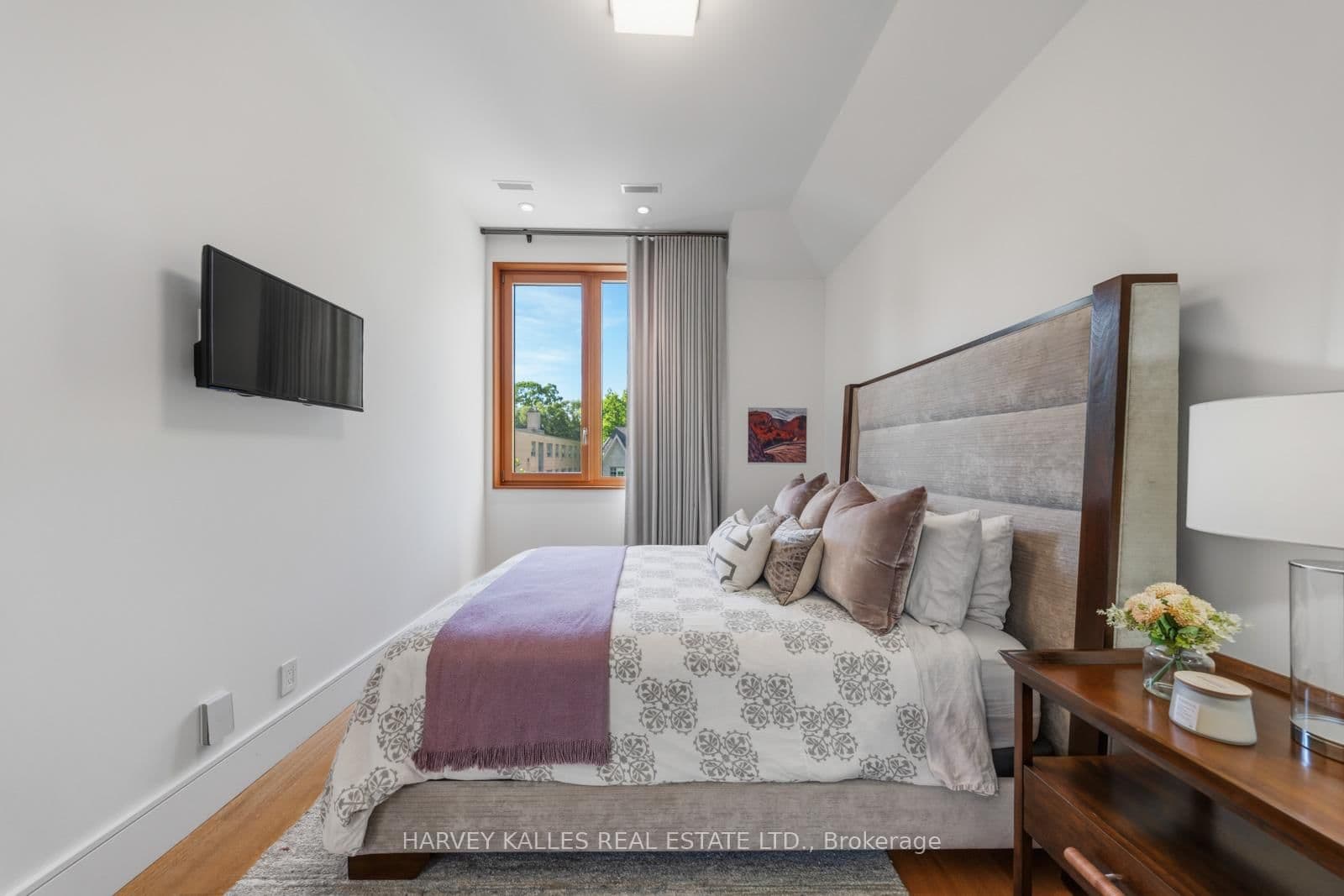 67 Heath Street W thumbnail 35