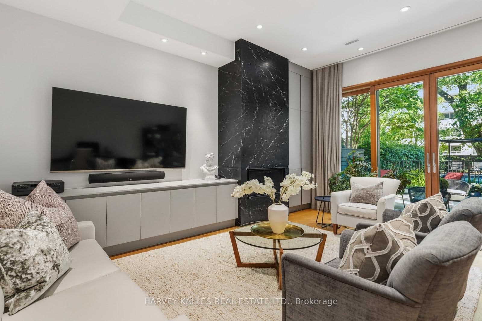 67 Heath Street W thumbnail 43