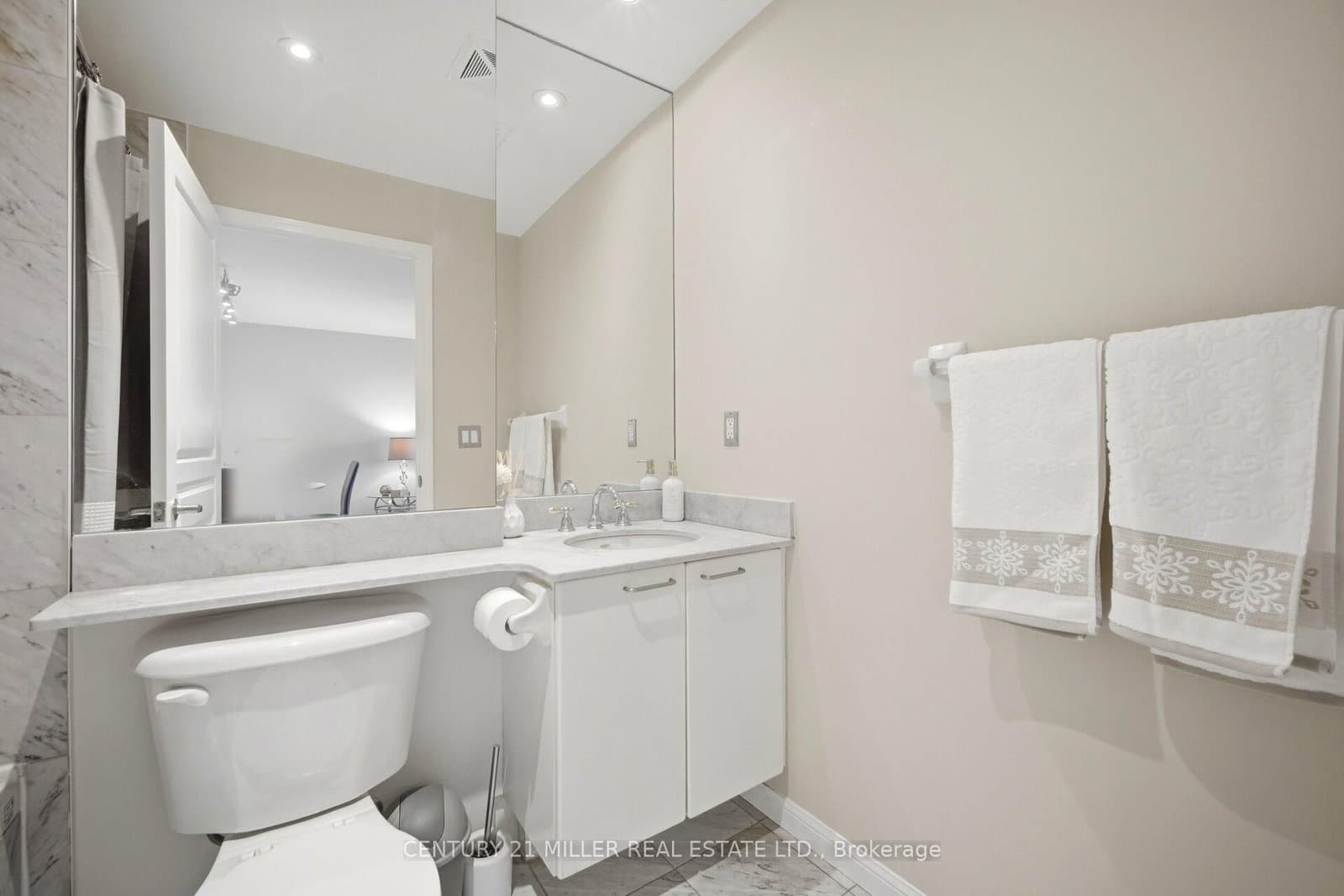 140 Simcoe Road, Unit PH # 12 thumbnail 22