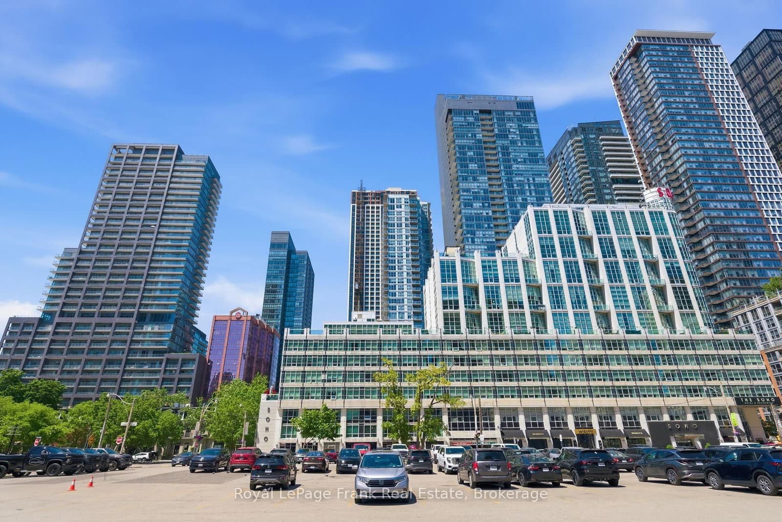 350 Wellington Street W, Unit M24 thumbnail 23