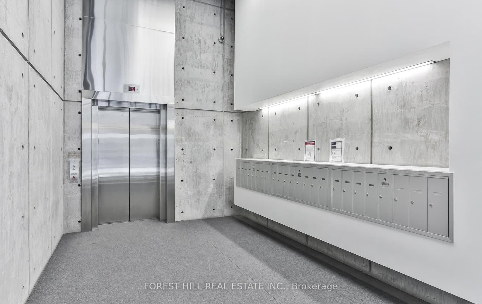 334 Adelaide Street, Unit 206 thumbnail 16