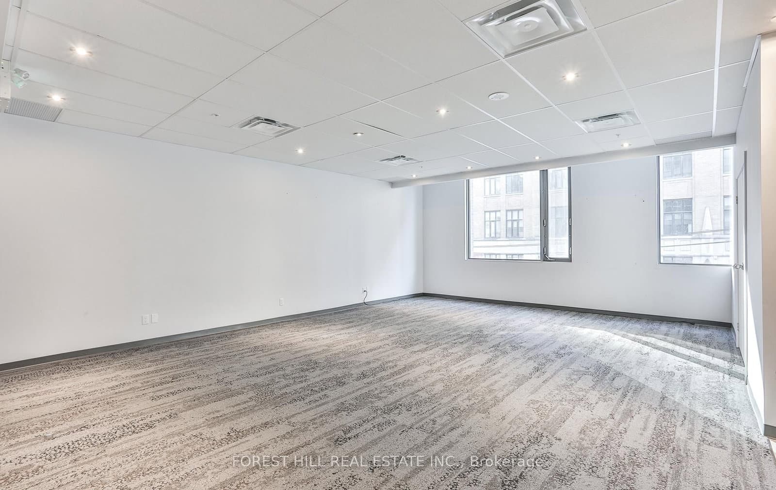334 Adelaide Street, Unit 206 thumbnail 6