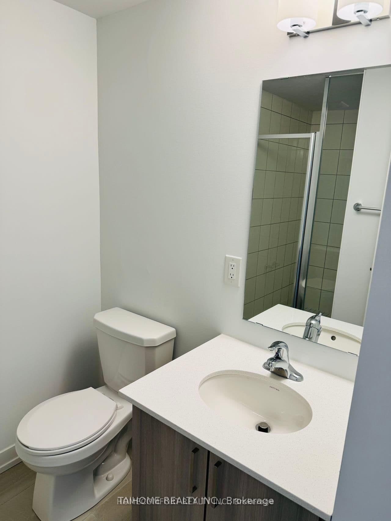 64A Tisdale Avenue thumbnail 10