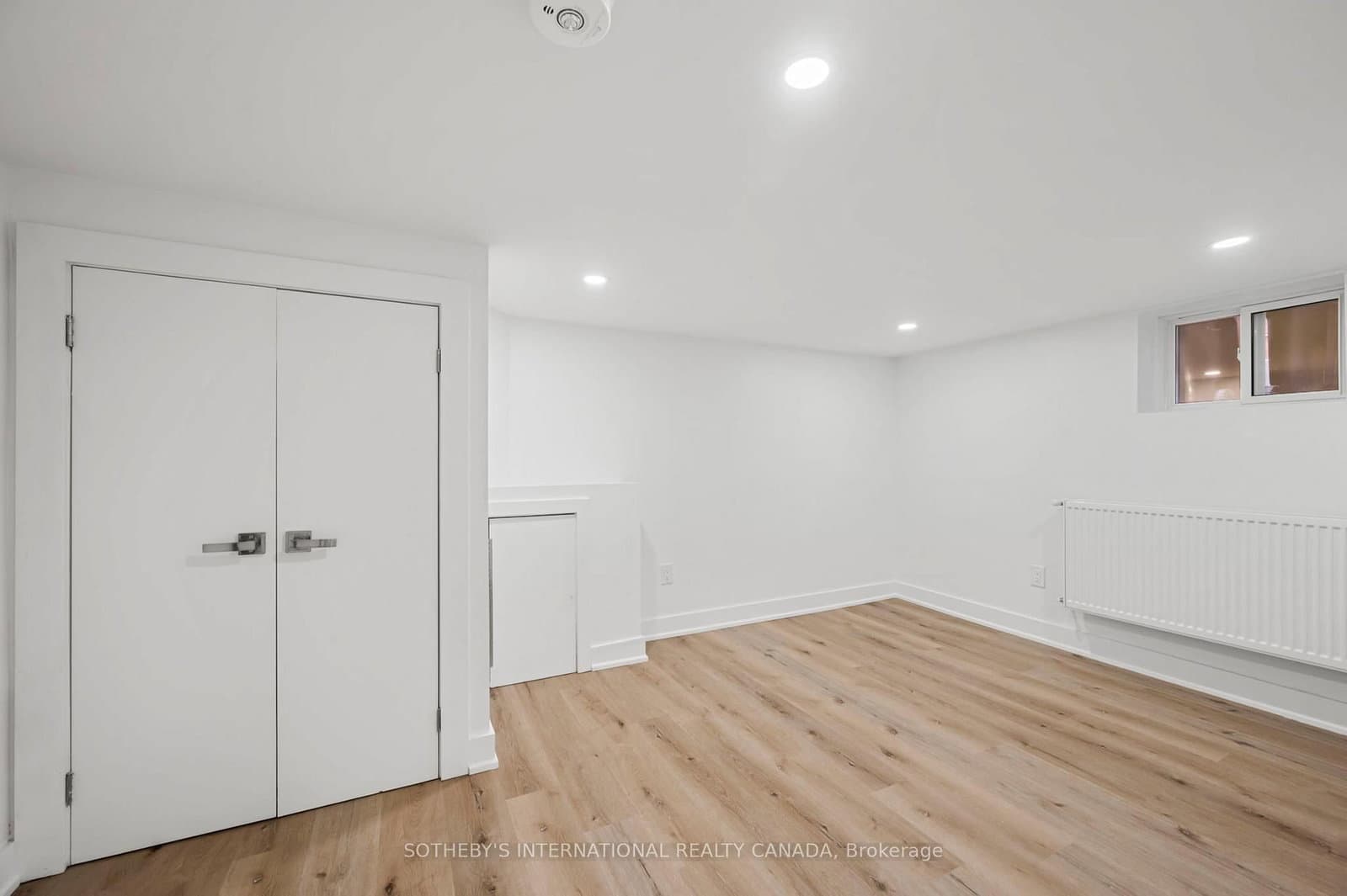 28 Strathgowan Avenue, Unit Bsmnt thumbnail 21