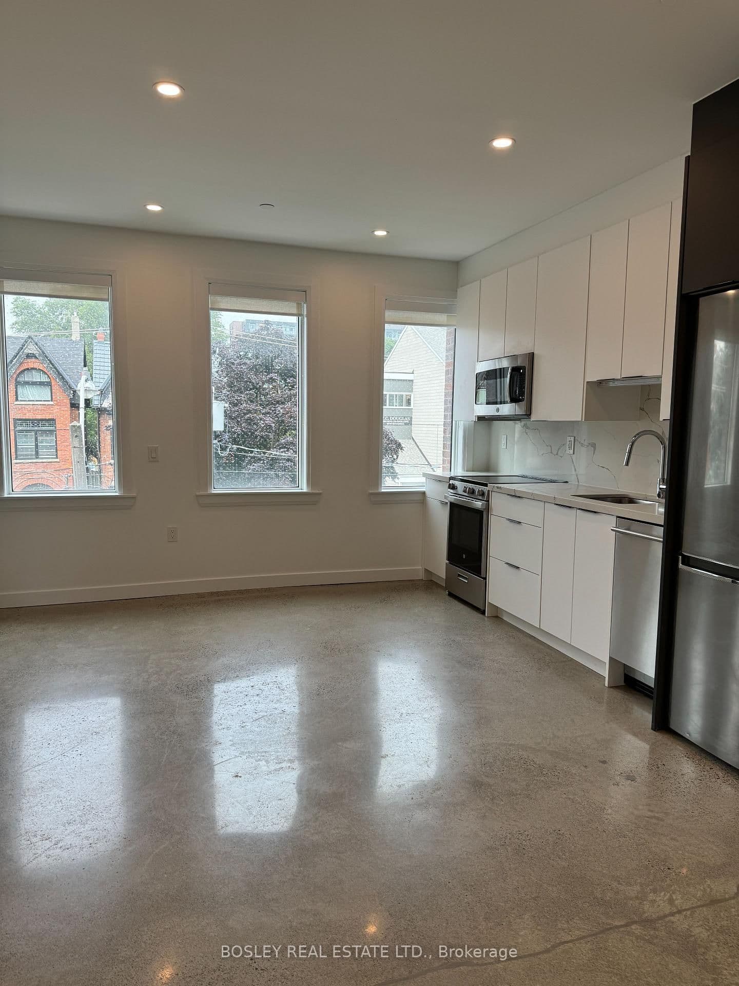 41 River Street, Unit 25 thumbnail 2