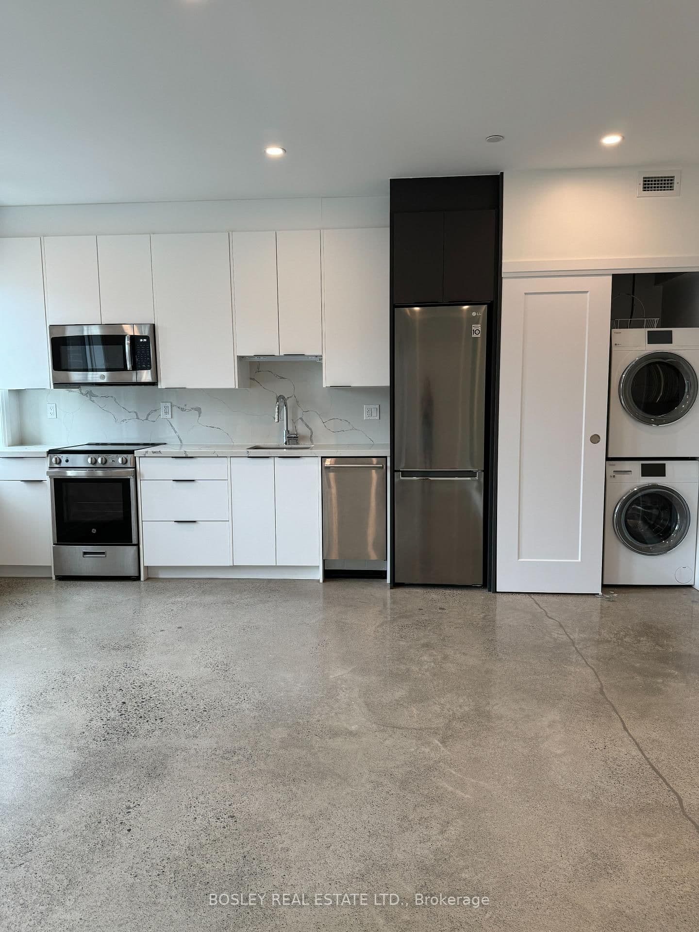 41 River Street, Unit 25 thumbnail 3