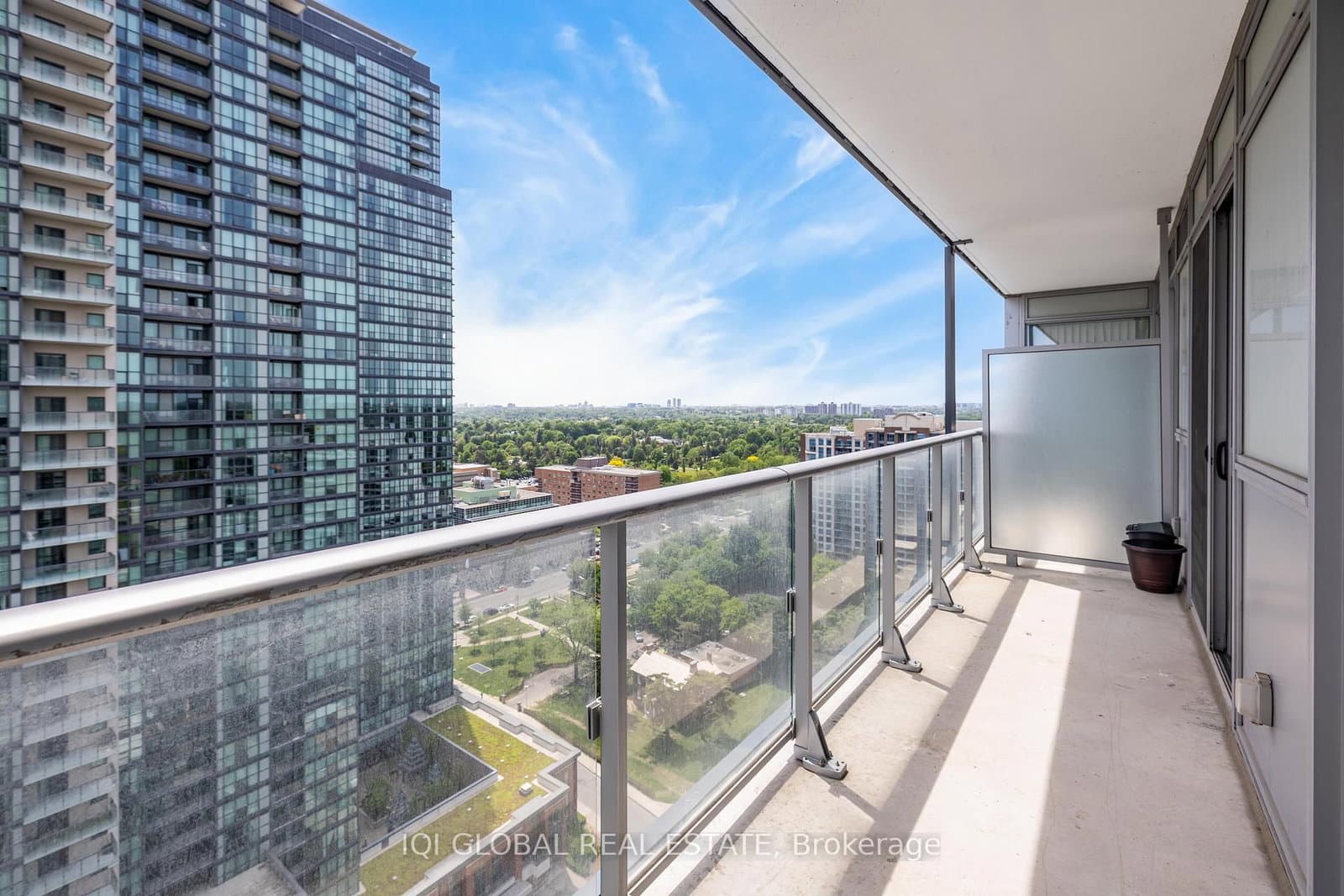 5180 Yonge Street, Unit 1809 thumbnail 8
