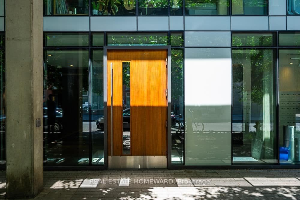 32 Camden Street, Unit 706 thumbnail 32