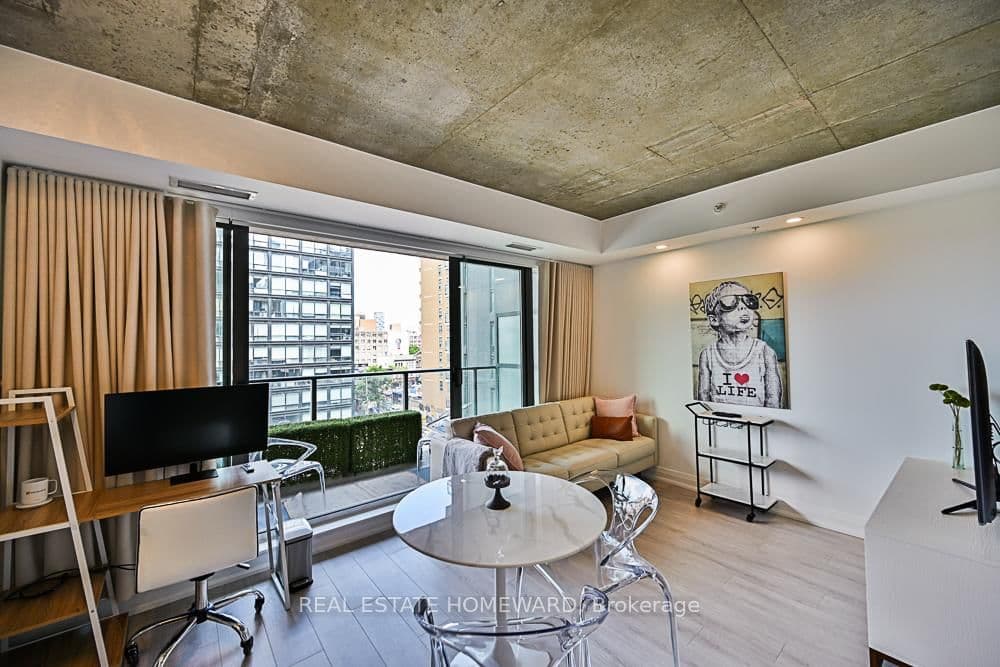 32 Camden Street, Unit 706 thumbnail 5
