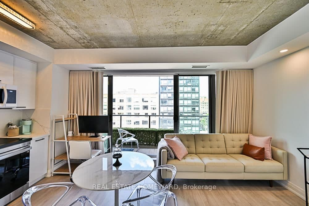 32 Camden Street, Unit 706 thumbnail 6