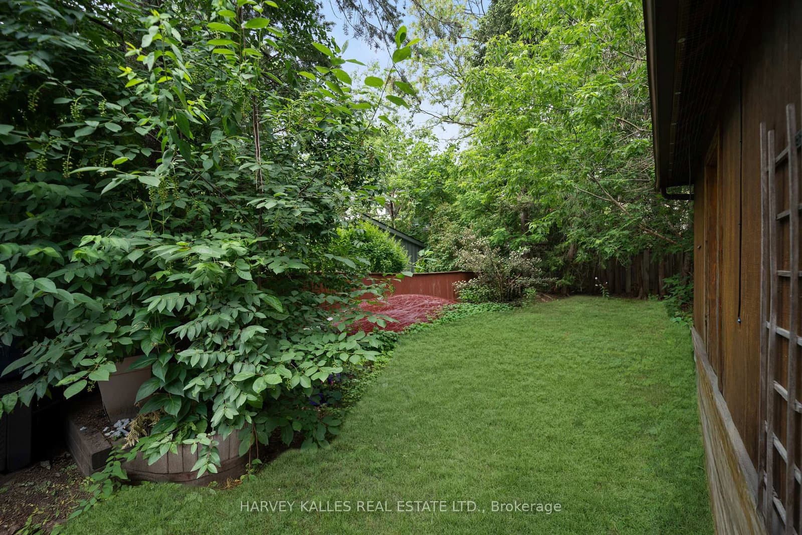 98 Roselawn Avenue thumbnail 6
